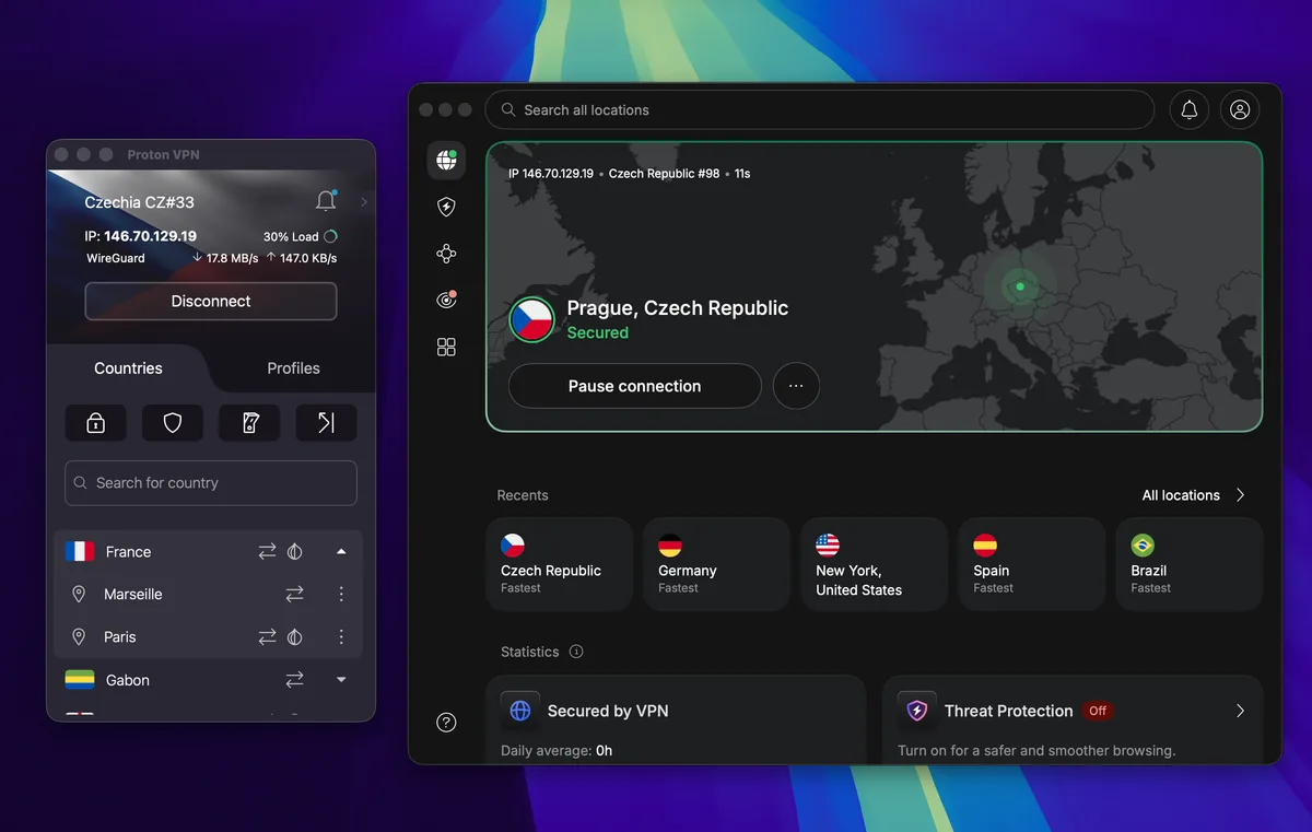 NordVPN a ProtonVPN vedle sebe, připojené k serveru v Praze, Česká republika