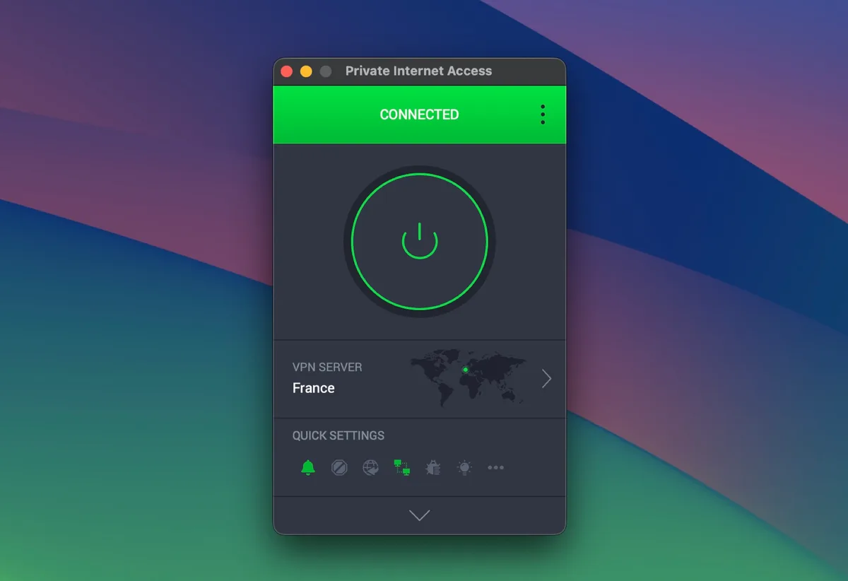 Application Private Internet Access connectée à un serveur en France avec le statut CONNECTED en vert