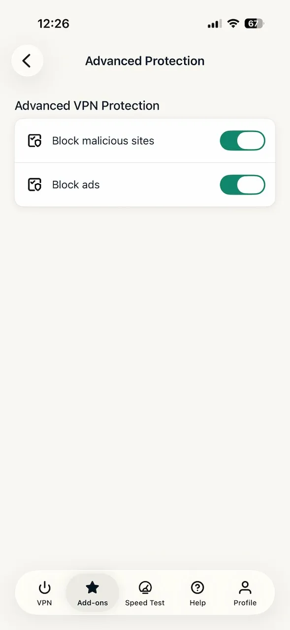 Funkce Advanced Protection v aplikaci ExpressVPN pro iPhone blokující škodlivé weby a reklamy