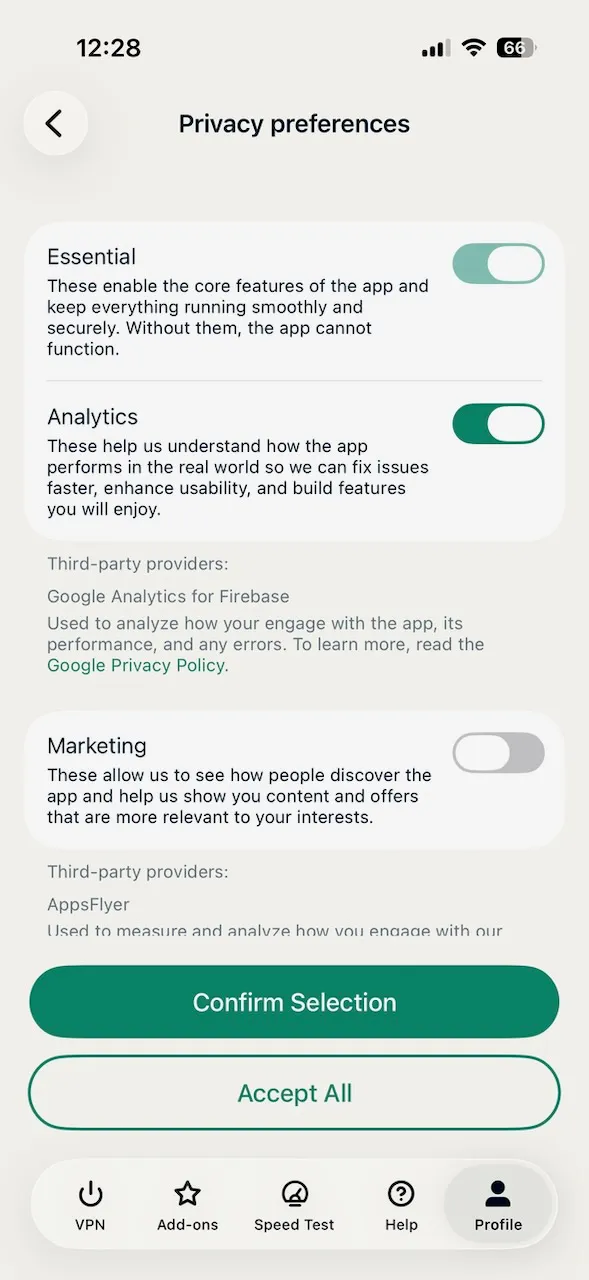 Nastavení soukromí v aplikaci ExpressVPN pro iPhone s přepínači souhlasu pro analytiku a marketing