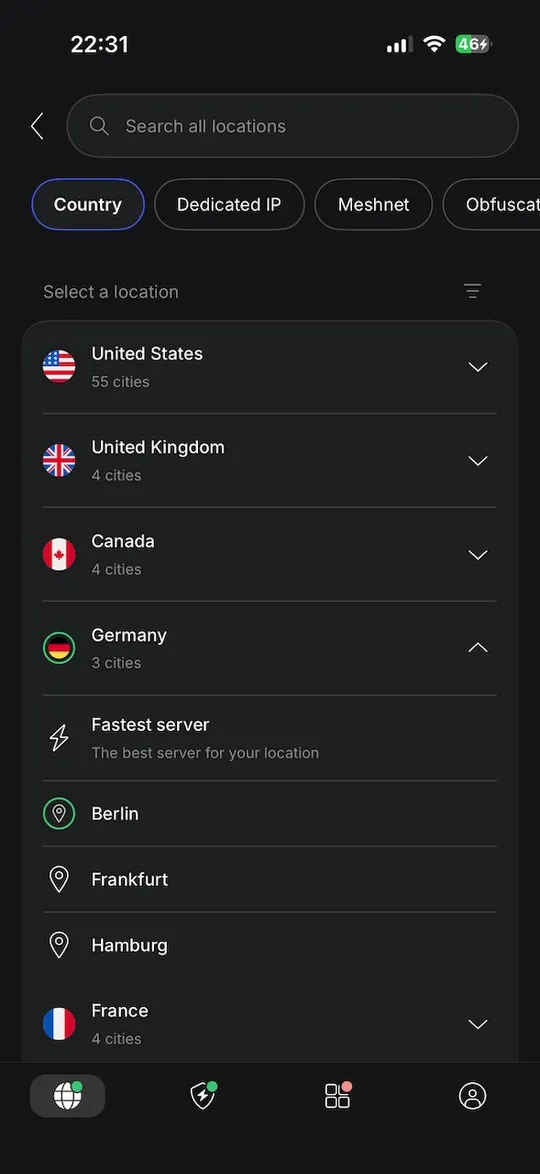 Výběr polohy v aplikaci NordVPN pro iPhone s rozbaleným seznamem německých měst