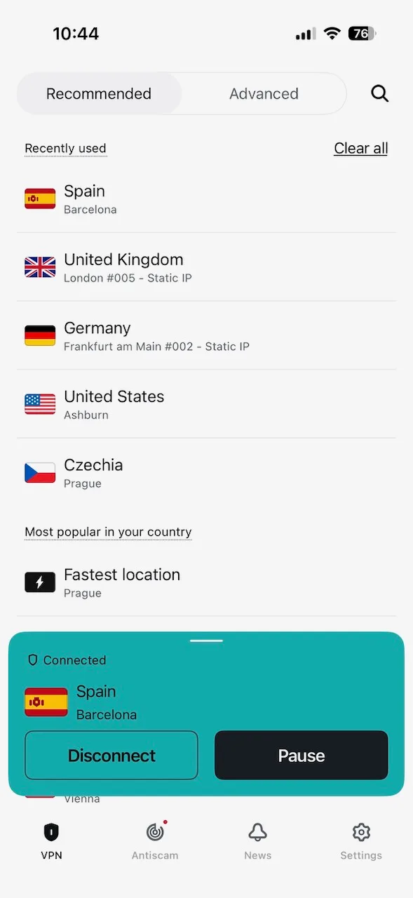 Aplikace Surfshark pro iPhone připojená k Barceloně z doporučených lokalit